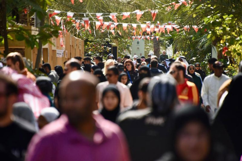16 ألف زائر لسوق المزارعين في أسبوعه التاسع