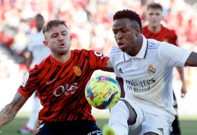 ريال مدريد يسقط في وحل مايوركا بنيران صديقة