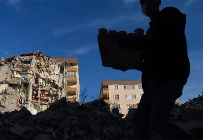 زلزال قوي يهز تركيا تصل ارتداداته لدول عربية