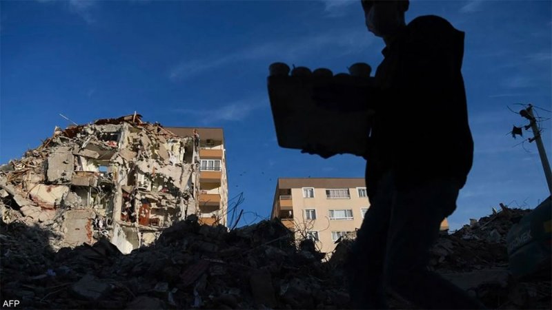 زلزال قوي يهز تركيا تصل ارتداداته لدول عربية