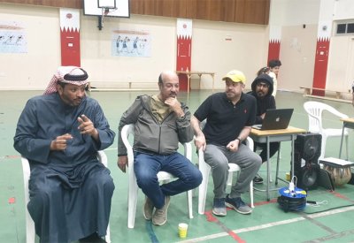 الصقر يشيد بفريق مسرحية "يا خليج" 