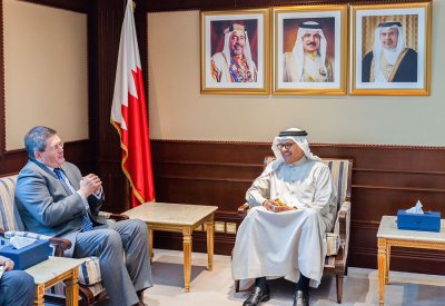 سعادة وزير الخارجية يستقبل سفير المملكة المتحدة لدى مملكة البحرين