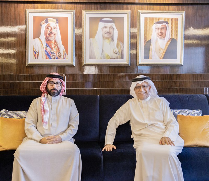 المؤيد يستقبل رئيس الاتحاد الآسيوي لكرة القدم