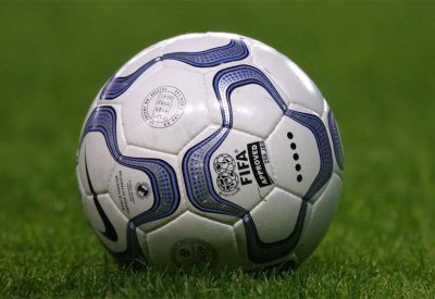 الفيفا يبحث المزيد من الوقت المحتسب بدل الضائع في المباريات
