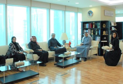 وزير التنمية الاجتماعية يستقبل رئيس وأعضاء جمعية البحرين للشفافية