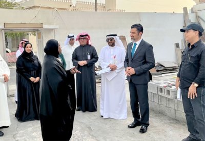 وزير شؤون البلديات والزراعة يتفقد سير عمل مشروع تنمية المدن والقرى في محافظة المحرق