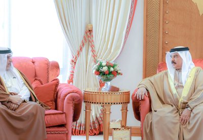 جلالة الملك المعظم يستقبل سمو ولي العهد رئيس مجلس الوزراء