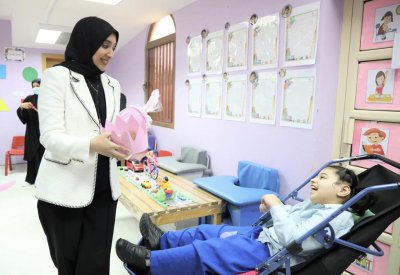 مواصلة تعزيز مستوى الخدمات المقدمة لفئة ذوي العزيمة