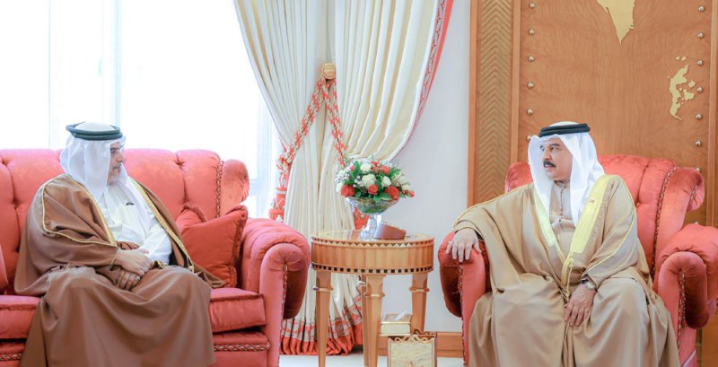 جلالة الملك المعظم يستقبل سمو ولي العهد رئيس مجلس الوزراء