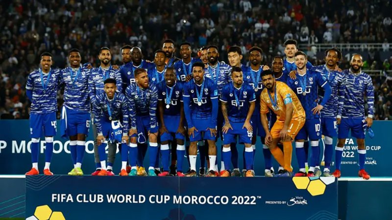 رئيس الاتحاد الآسيوي يشيد بإنجاز الهلال في مونديال الأندية