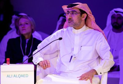 “الأتمتة” تخلق فرص عمل جديدة في القطاعين تفوق الوظائف الملغاة