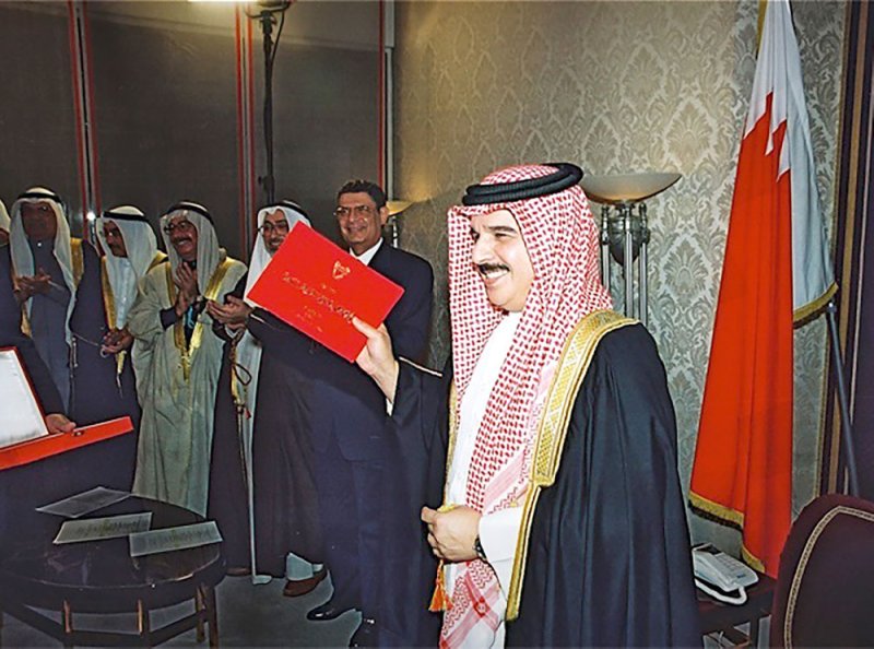 “الميثاق” خريطة طريق ونهضة وطن قادها الملك المعظم نحو مستقبلٍ تنموي ومستدام