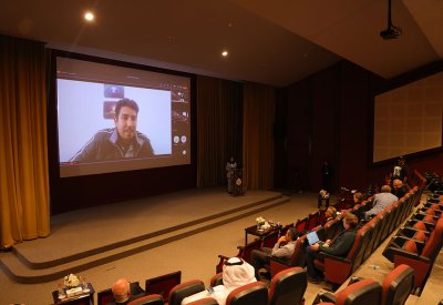 جامعة البحرين تستضيف تجارب علمية متعددة تنفذ بواسطة ضوء السنكروترون