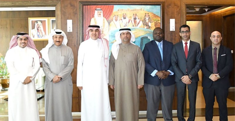 وزير النفط والبيئة يجتمع مع رئيس مؤتمر ومعرض الشرق الأوسط للنفط والغاز والعلوم الجيولوجية (ميوس وجيو 2023)