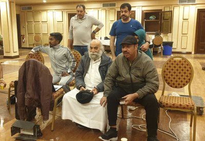 عبدالله السعداوي يشيد بفريق مسرحية "ياخليج"