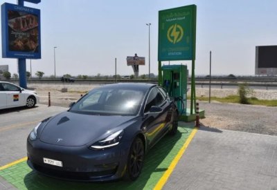 البحرين تطور استراتيجية للسيارات الكهربائية