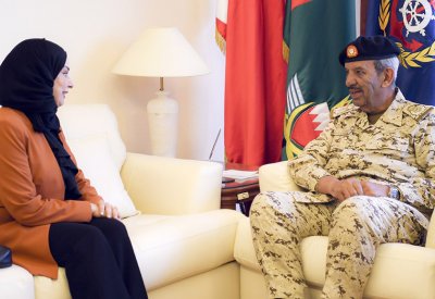 القائد العام لقوة دفاع البحرين يستقبل سفيرة مملكة البحرين لدى جمهورية مصر