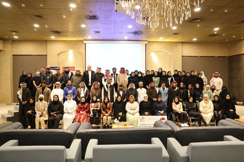 فريق أكاديمية المسعفين يكرم الداعمين و125 مشارك ومنظم
