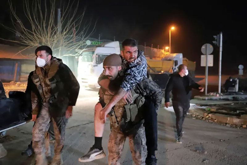 زلزال جديد في تركيا.. انهيار مبان متداعية ولا أنباء عن قتلى