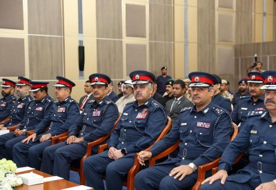 نائب رئيس الأمن العام يشهد حفل تخريج عدد من الدورات التدريبية بإدارة المراسم وحماية الشخصيات