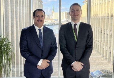 سفير مملكة البحرين المعين لدى مملكة الدنمارك يقدم نسخة من أوراق اعتماده لوزارة الخارجية الدنماركية
