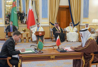 منح جمهورية تركمانستان الصديقة صفة شريك رسمي لخدمات الشحن البحرية والجوية