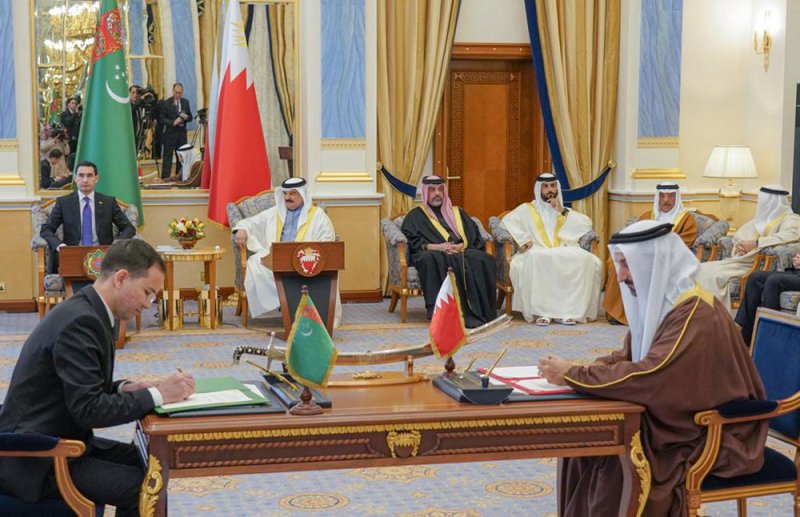 منح جمهورية تركمانستان الصديقة صفة شريك رسمي لخدمات الشحن البحرية والجوية