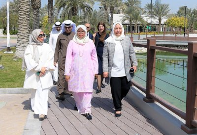 الرئيسية التنفيذية لبرنامج الأمم المتحدة الإنمائي تزور الحديقة المائية