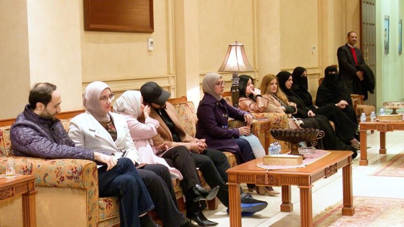 مؤسسة عبد العزيز سعود البابطين الثقافية تعقد الجلسة الرابعة من “ديوان الشعر العربي“
