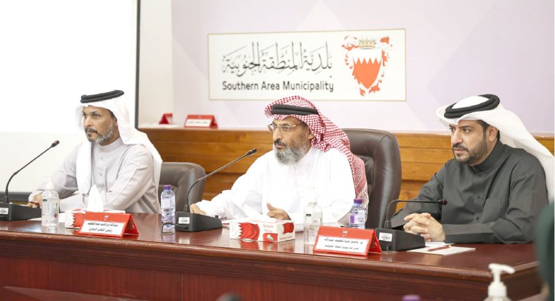 توجه لفرض غرامات على “متلفي” الإعلانات