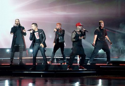 Backstreet Boys .. في البحرين