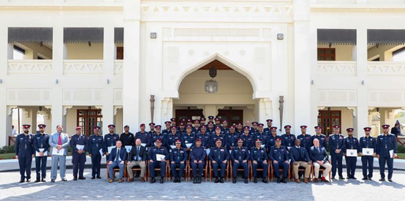 رئيس الأمن العام يشهد حفل تخريج المشاركين في ورشة عمل إعداد قادة القطاعات على المستوى الفضي لإدارة حوادث المواد الخطرة