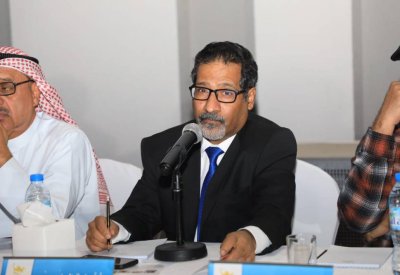 هناك نوابغ أوجدت نفسها بلا شهادة وكانت دعامة أساسية للمسرح