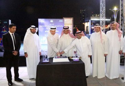 نائب محافظ العاصمة يفتتح مهرجان "هلا فبراير" بمناسبة أعياد دولة الكويت الوطنية