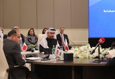 البحرين تدخل عالم صناعة السيارات الكهربائية والأدوية والمحاليل الطبية