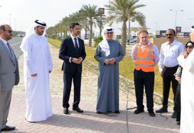 وزير البلديات والزراعة يتفقد شارع خليج البحرين تمهيدا لاستقبال مملكة البحرين لسباقات الفورمولا1