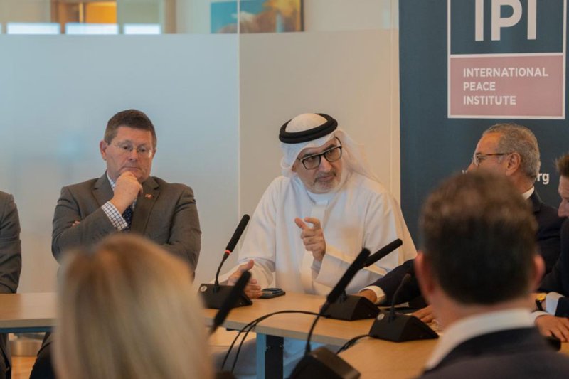 وكيل وزارة الخارجية للشؤون القنصلية والإدارية يشارك في اجتماع الطاولة المستديرة بعنوان ”"التنوع والوحدة من خلال الفيدرالية“