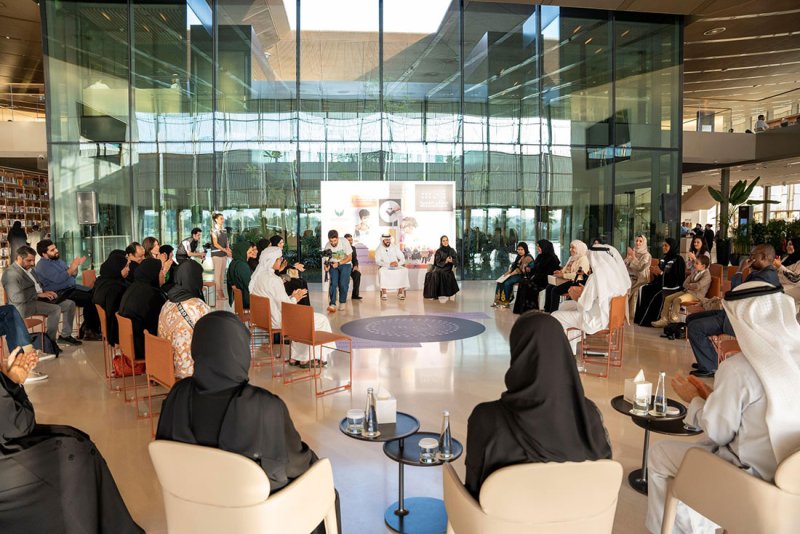 "كلمات" تتبادل الأفكار مع المكفوفين وضعاف البصر حول أفضل خيارات الوصول إلى مصادر المعرفة