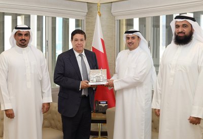 وزير العدل يكرّم البنك الأهلي المتحد لدعمه المستمر لصندوق الزكاة والصدقات