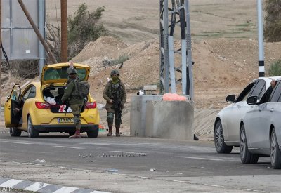 بعد مقتل مستوطن.. الجيش الإسرائيلي يفرض حصارا على أريحا
