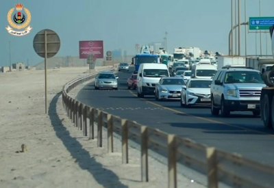 المرور: اتخاذ الإجراءات القانونية حيال أكثر من 630 متجاوزاً لمسار الطوارئ في 5 أيام