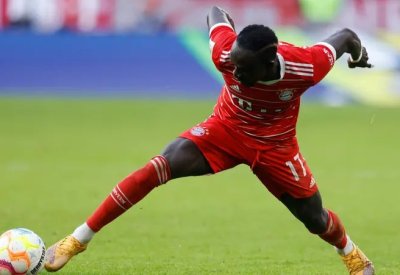 ماني يهدد لاعبي باريس: سأكون جاهزًا أمامكم