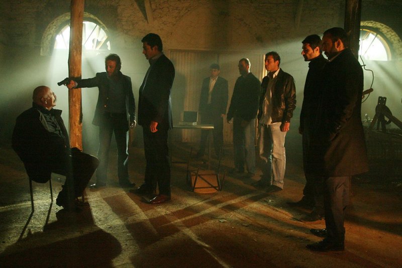 تقديم نسخة عربية من مسلسل إيزيل