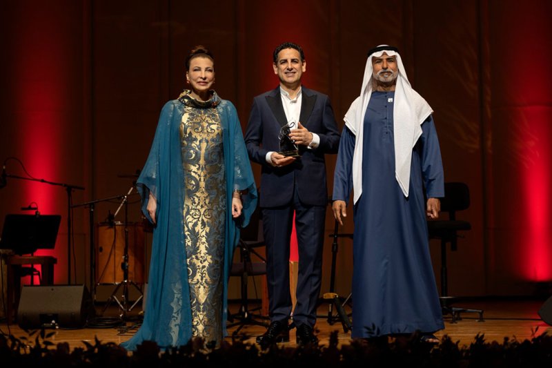 خوان دييغو فلوريز يفتتح مهرجان أبوظبي 2023