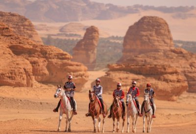 الفريق الملكي البحريني للقدرة يحقق كأس خادم الحرمين الشريفين للقدرة في العلا