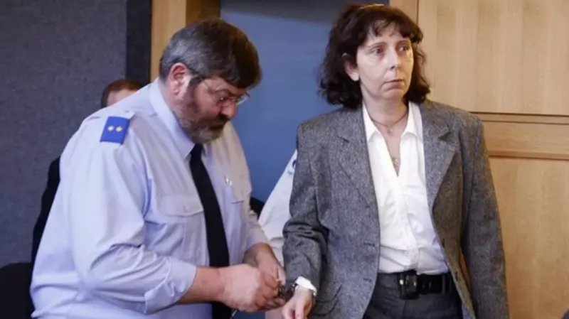 مذبحة.. زوجة مغربي نحرت أطفالها الـ5 وأغرقت أحدهم بمغطس