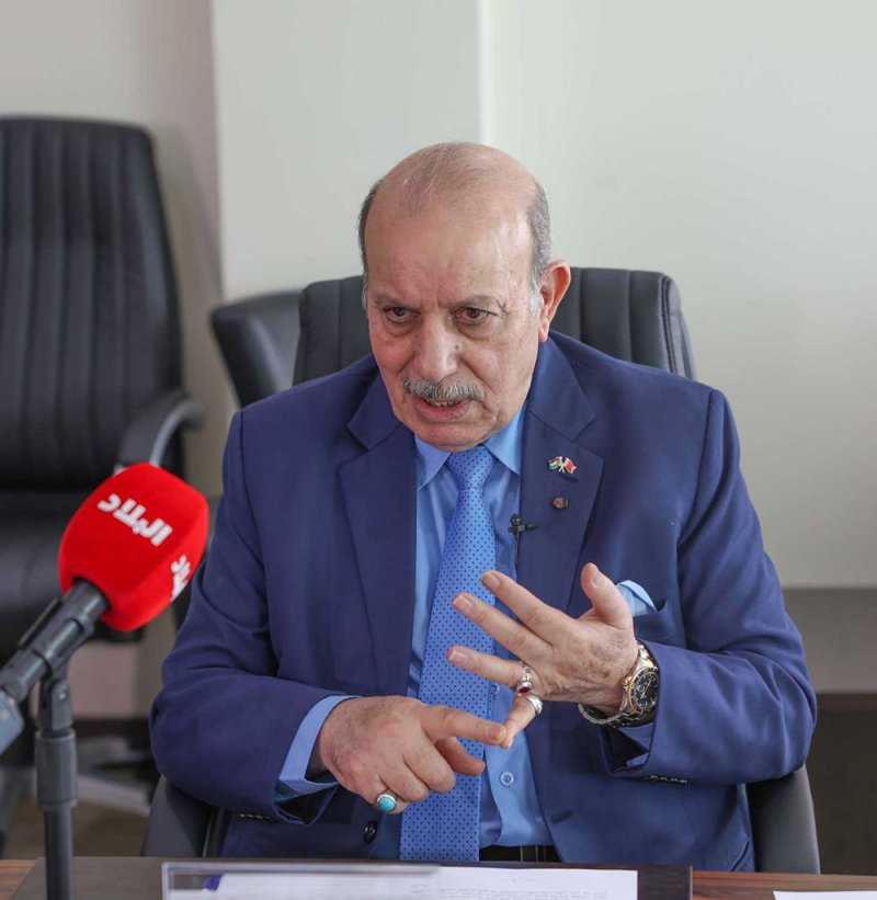 4 آلاف طالب يدرسون بمدرسة مملكة البحرين في غزة