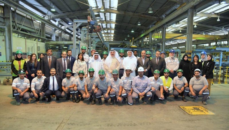 وزير العمل يزور شركة "بلكسكو" ويطلع على خططها في استقطاب الكفاءات الوطنية