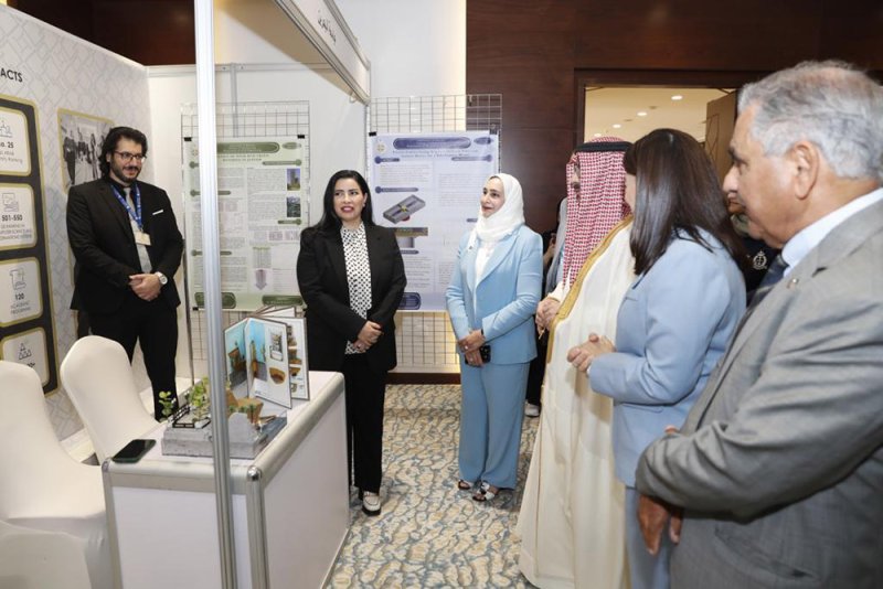 "هندسة" جامعة البحرين تعرض برامجها في معرض "التخصصات الهندسية"