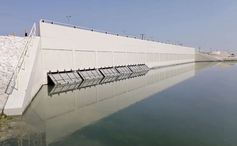 جسر المعامير يشكل تهديدا على مرتادي البحر